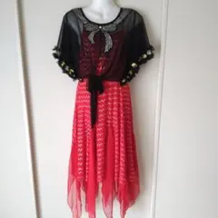 社交ダンス用赤いドレス