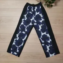 ☆美品☆KATHARINE ROSS花柄パンツのサムネイル