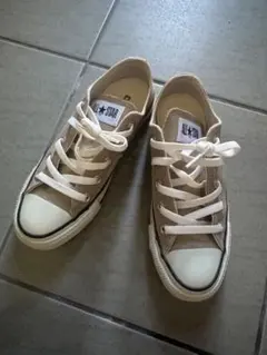 ALL STAR ベージュ ローカット スニーカー　22センチ