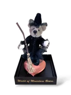 WorldofMiniatureBears #1045王子様ベア 限定2000体 - メルカリ