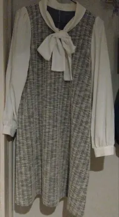 Item thumbnail for item 6ff4ba61-3e19-4851-8d85-17bd06d1ca70