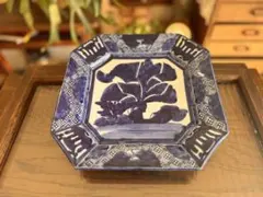 古い染付 八角皿 花文 手描き 大皿 伊万里風　骨董