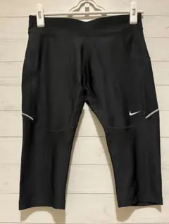 NIKE ナイキ DRI-FIT レギンス　7分丈のサムネイル