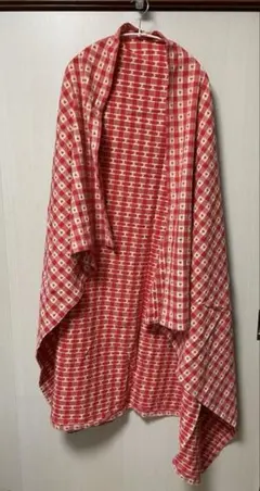 カントリー　ヴィンテージ　ハート模様のマルチカバー