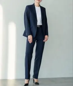 ユニクロ 感動ジャケット&感動スリムパンツ　セットアップ　ネイビー　S