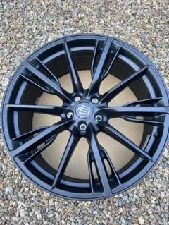 クラウンスポーツRS 純正ホイール4本　新車外し(美品) ナルト クラウンスポーツRS 純正ホイール4本 新車外し(美品) ナルト