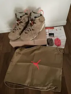 【美品】ナイキ エアジョーダン6 レトロ トラヴィス スコット