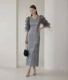 【美品】【LEJA】チュールフリルスリーブスパンコールIラインワンピースドレス