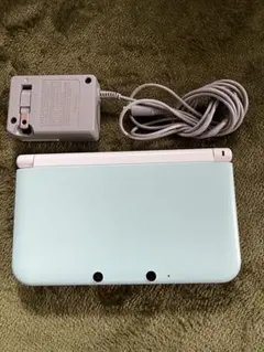 3DS LL ターコイズブルー 本体と充電器のみ