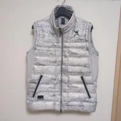 オークリー　ダウンベストＬ　訳あり