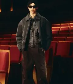 zaraボンバージャケット