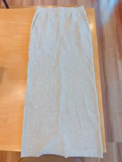 リブ編みタイトスカート セルフカット