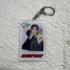 ONE N' ONLY 山下永玖 EIKU アクリルキーホルダー