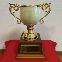 【豪華トロフィー】優勝カップ 天然オニックス石製