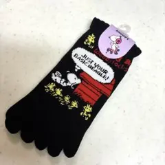 スヌーピー✨5本指ソックス✨ブラック　1足 23〜25cm 靴下　SNOOPY❤️のサムネイル