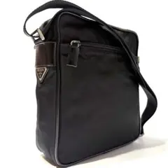 極美品☆プラダ ショルダーバッグ 三角ロゴ テスートナイロン ブラック