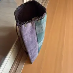 うす紫と緑のストライプの巾着袋