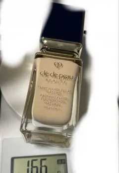 クレドポーボーテリキッドファンデーション　オークル00