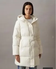 新品未使用 タグ付きCalvin Klein ダウンジャケット ホワイト