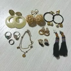 アクセサリーまとめ売り