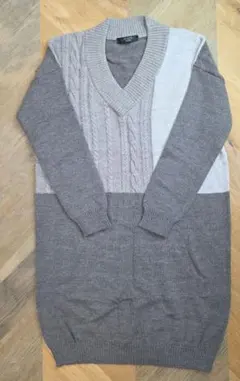 美品　MaxMara WEEKEND Vネックニットワンピース　y31