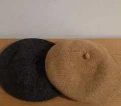 黒系とベージュ系のニットベレー帽セット