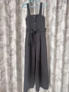 セシルマクビーサロペットオールインワン　黒　新品