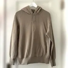 UNIQLO ベージュ パーカー Mサイズ