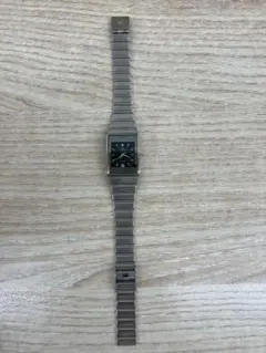 ロベルタ　バルディーニ　ダイヤモンド アナログ腕時計【動作未確認品】のサムネイル