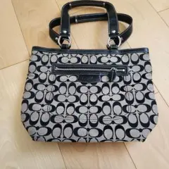 COACH シグネチャー トートバッグ ブラックのサムネイル