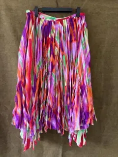 ISSEY MIYAKE プリーツスカート マルチカラーのサムネイル