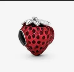 Pandora いちごチャームのサムネイル