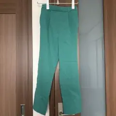 RagOut グリーン テパードパンツ S カジュアル オフィスカジュアルパンツ