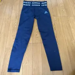 adidas ウェア