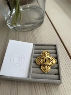 CHANEL シャネル ゴールド ココ　ブローチ　存在感　96A ビンテージ