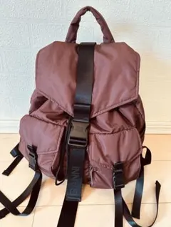 新品】GANNI キルティング バックパック ブラック2026SS - メルカリ