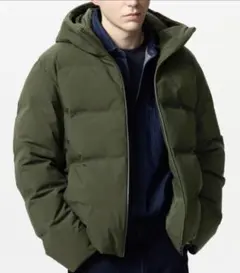 【美品】定価 ¥14.900 ユニクロ シームレスダウンパーカ XL 撥水 極暖