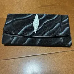 ADMJ クリスタル装飾 ネイビー長財布 - メルカリ