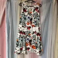 スーパービューティー フラワープリント ノースリーブワンピース