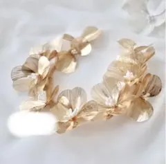 Item thumbnail for item 9b7be61c-2678-44de-a393-7a65de5e7dd2