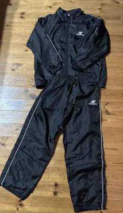 ウィンドブレーカー 上下 150