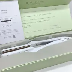 《ほぼ未使用⭐️付属品完備》 KINUJO 絹女 ストレート アイロン ホワイト