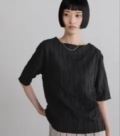 【美品】LOWRYS FARM ジャガードフリンジカットソー ブラックのサムネイル