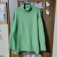 Item thumbnail for item ac49bb05-3ad5-48a8-adb3-6d99e1801a91