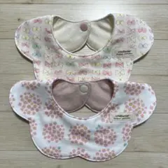 ハンドメイド　花びらスタイ　2枚セット　リボン　ちょうちょ　小花