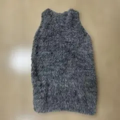 ロング　ファーベスト　グレー ファー ノースリーブトップス