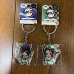 鬼滅の刃 アクリルキーホルダー 2個セット