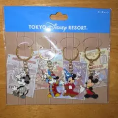 東京ディズニーリゾート ミッキーマウス キーホルダー 4個セット キーチェーン