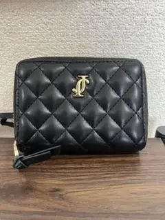 ジルバイジルスチュアート　キルティング ブラック 二つ折り財布