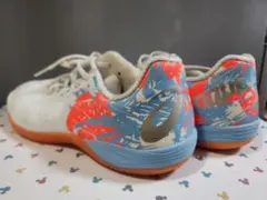 asics フットサルシューズ ホワイト/オレンジ/ブルー　25.5